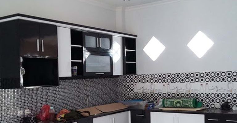 Dapur Rumah 2 Lantai di Jogja Cipta Arsita Winedar Kontraktor Arsitek Jogja (12)